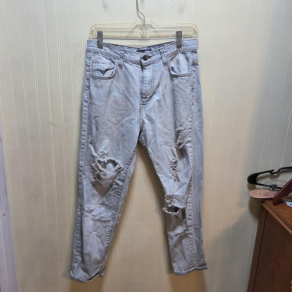 Fashion Nova Jeans Womens Juniors 3 Blue Light Wash Distressed Denim Pants